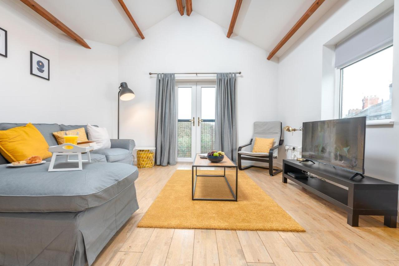 Stayright- 2 Bedroom House, Centrally Located & Close Walk To City Centre Cardiff Zewnętrze zdjęcie