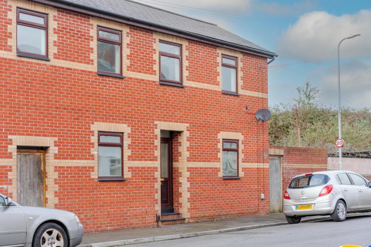 Stayright- 2 Bedroom House, Centrally Located & Close Walk To City Centre Cardiff Zewnętrze zdjęcie