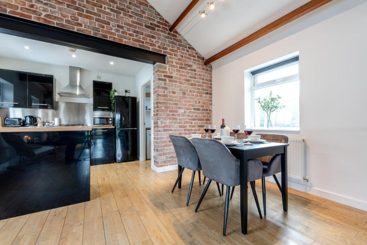 Stayright- 2 Bedroom House, Centrally Located & Close Walk To City Centre Cardiff Zewnętrze zdjęcie
